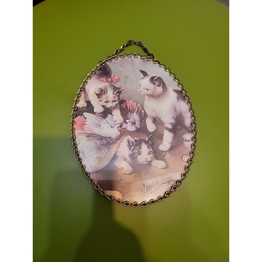 Adorable Vintage Oval Cat Wall Hanging Window Metal